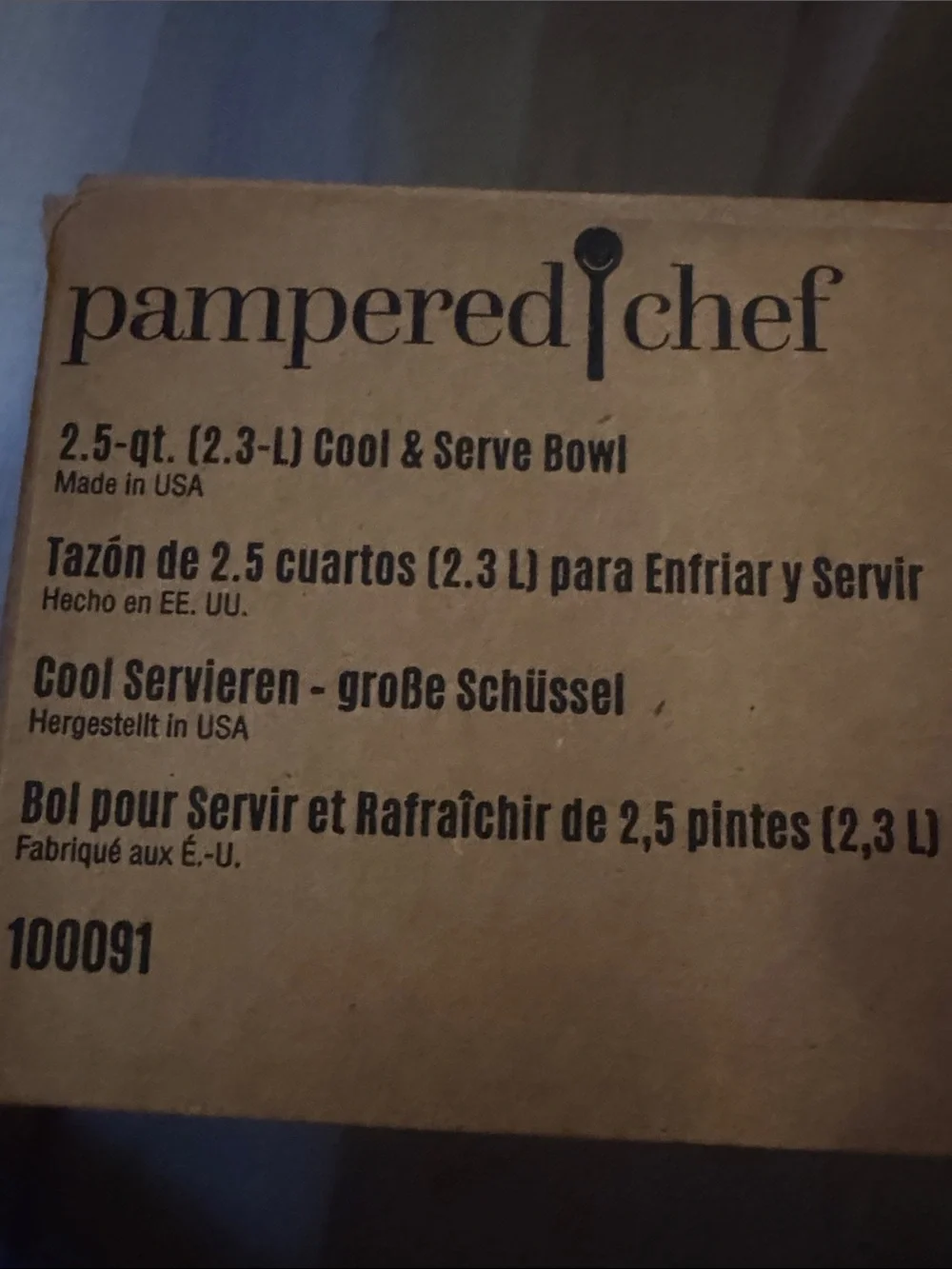 Pampered Chef Cool And Serve Bowl White Food Storage Container Clear Lid NEW